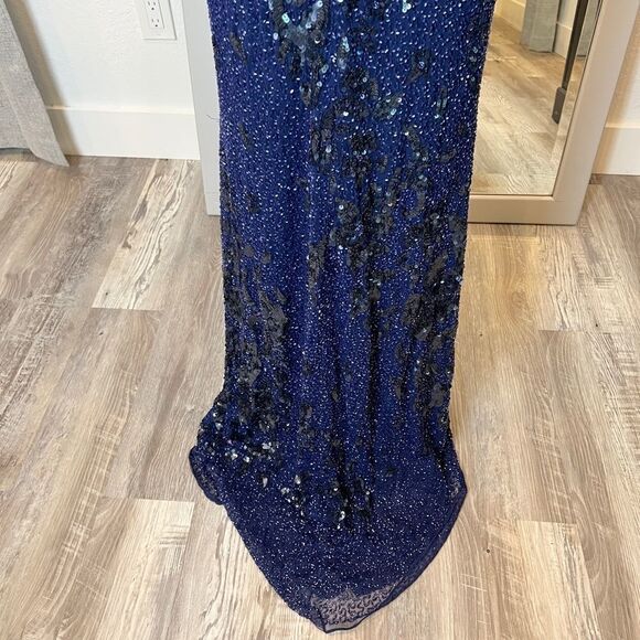 NEW MAC DUGGAL SEQUINED ONE SHOULDER EVENING GOWN - Picture 9 of 13